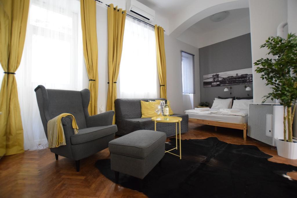 בודפשט Standard Apartment By Hi5 - Chainbridge מראה חיצוני תמונה